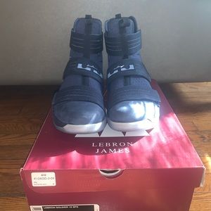 Lebron James Soldier 10 from Nike